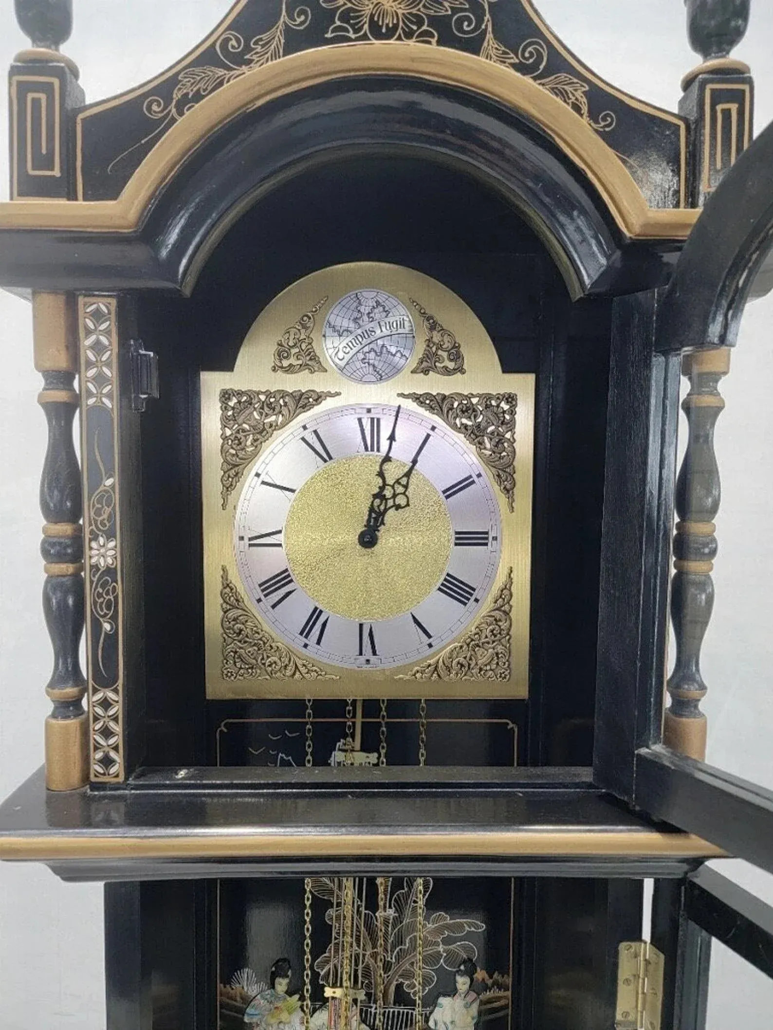 Mid 20th Century Wai Hing Clocks Co. Chinoiserie Lacquer Tempus