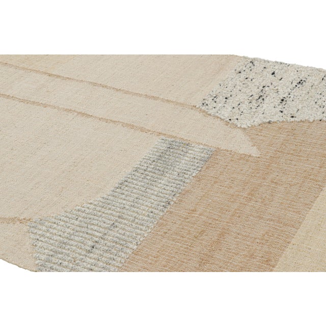 Looking for a custom size? For more information on customization capabilities, please reach out to custom@chairish.com....