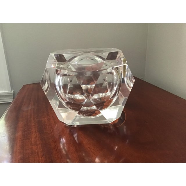 Modern Vintage Alessandro Albrizi Lucite Octagonal Ice Bucket For Sale - Image 3 of 10