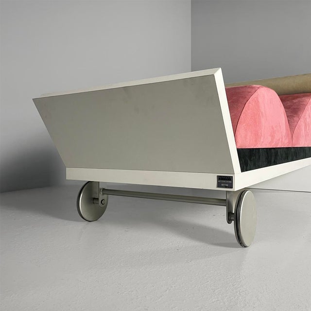 Italian Juan Chaise Longue by Marco Panini for Memphis, 1987 For Sale - Image 15 of 18