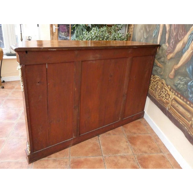 Antique Regency Walnut Credenza Bookcase from Gillows, 1820 For Sale - Image 14 of 18