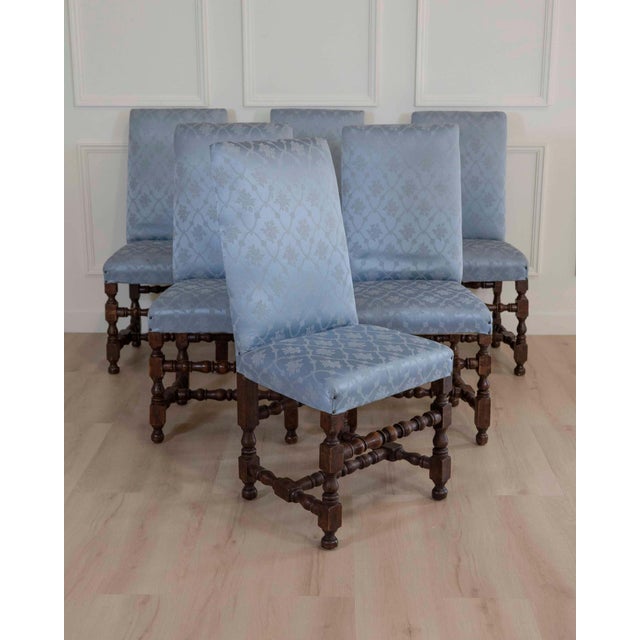 Set of Six Lombard Walnut Reel-Turned Dining Chairs, Early 18th Century For Sale - Image 4 of 9
