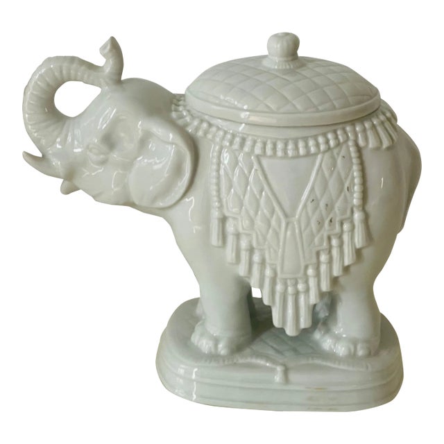 1970s Vintage Porcelain Andrea by Sadek Elephant Jar With Cover For Sale