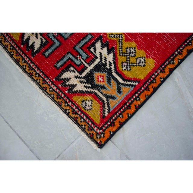 Textile 1970s Vintage Hand Knotted Small Turkish Rug, Entryway Decor, Bath Mat, Kitchen Bedside Rug 2x3 Ft Approx For Sale - Image 7 of 13