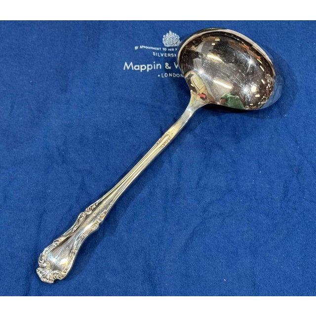Silver-Plated Metal Ladle with Russell Pattern from Mappin & Webb For Sale - Image 3 of 4