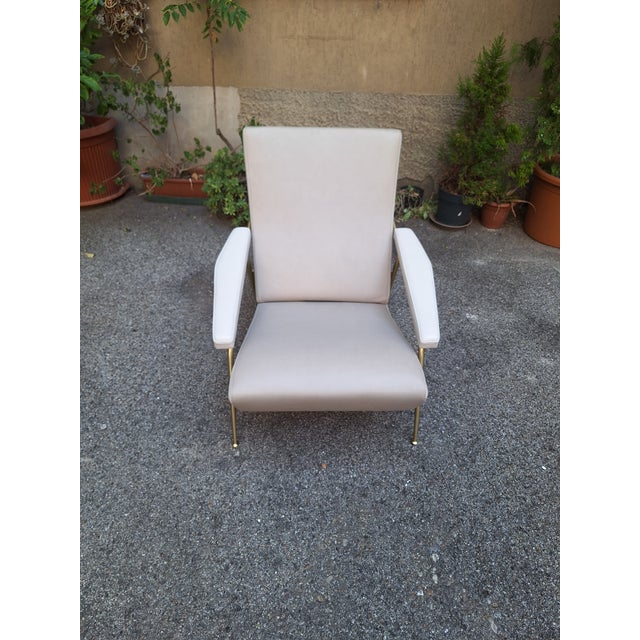 Dezza D.153.1 Armchair in Two-Tone Leather by Gio Ponti for Molteni, 1990s For Sale - Image 6 of 17
