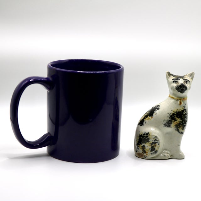 Antique 19th-Century English Staffordshire Spongeware Cat Figurine For Sale - Image 13 of 13