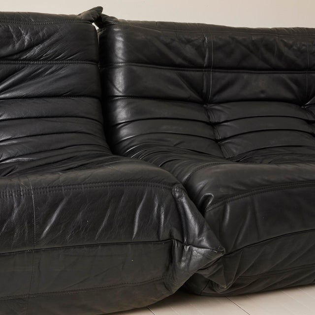 Togo Black Leather 2 Seater Sofa by to Michel Ducaroy for Ligne Roset, 1970s For Sale In New York - Image 6 of 9