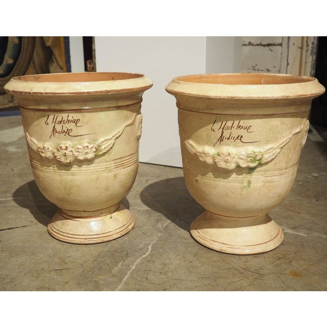 Pair of Small, Cream Colored Terra Cotta Pots From Anduze, France For Sale - Image 10 of 18