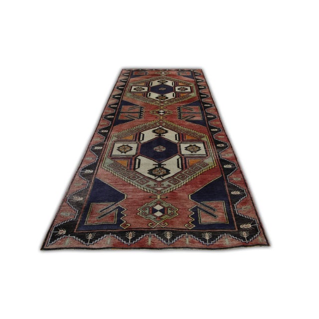 1960s 1960s Red & Blue Vintage Turkish Runner 4'9" X 11'9" For Sale - Image 5 of 6