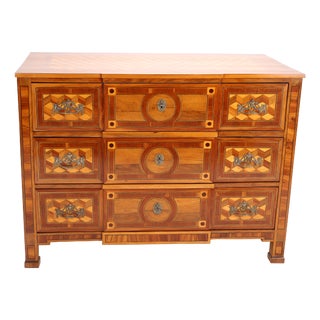 Louis Seize Commode in Walnut, 1790s For Sale