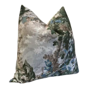 Cowtan and Tout “Rutland“ in Verdure 22 Pillow - Single
