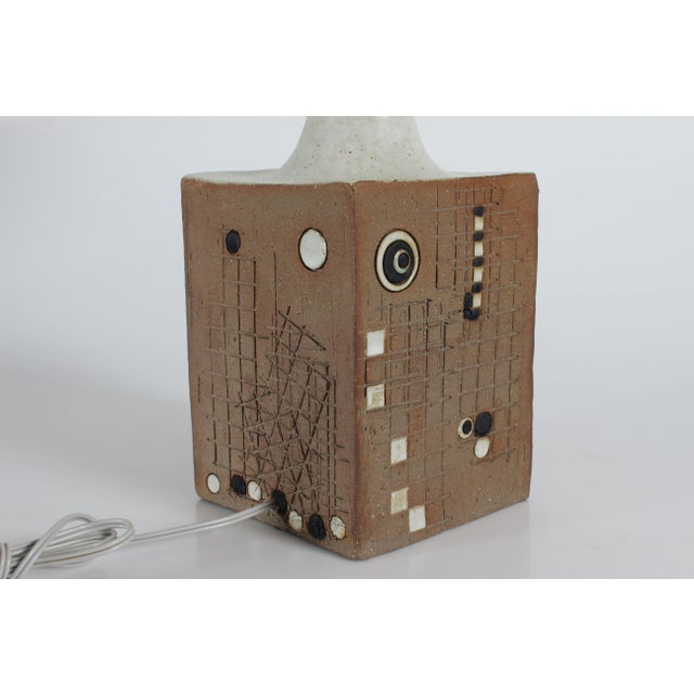 Danis Stoneware Table Lamp with Graphic Decor by Hans Still for Axella, 1970s For Sale - Image 9 of 12