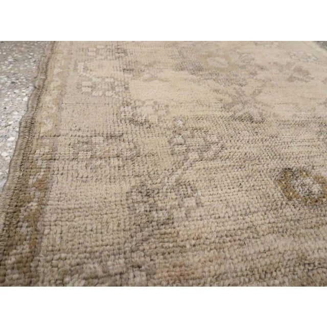 Tribal Galerie Shabab Collection Early 20th Century Turkish Oushak Rug For Sale - Image 3 of 6