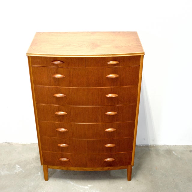 Brown 1950s Danish Teak 8 Drawer Tall Dresser W/ Curved Front For Sale - Image 8 of 14