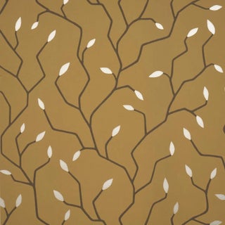 Schumacher Cymbeline Wallpaper In Gold For Sale