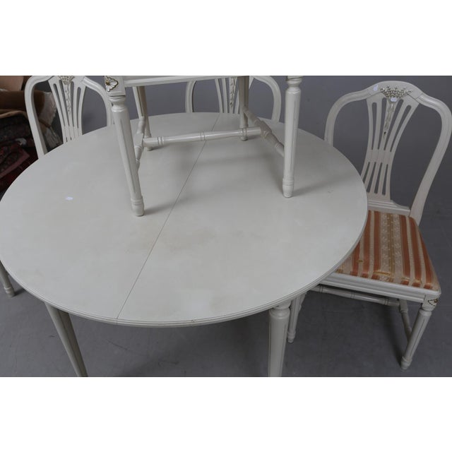 20th Century Swedish Gustavian Pinewood Dining Table Set With Four Side