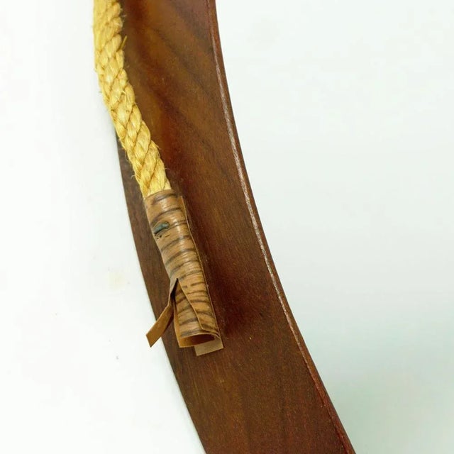 Mid-Century Italian Circular Teak and Rope Wall Mirror For Sale - Image 4 of 7