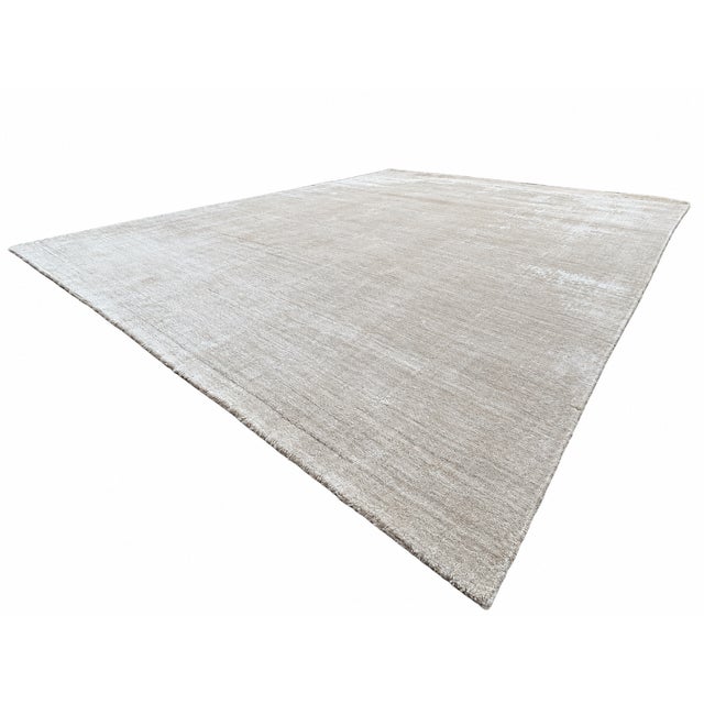 Textile Rh Amara Performance Handwoven Rug – 9' X 12' Wheat | 55% Wool & 45% Nylon | Handwoven For Sale - Image 7 of 18