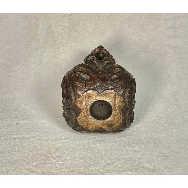 Antique 19th-Century Carved Oak Lion Newel Post Finial For Sale - Image 10 of 12