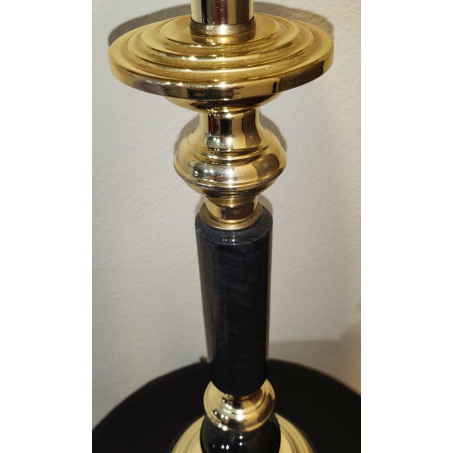 Mid-Century Modern Vintage Mid-Century Modern Black Marble and Brass Table Lamp For Sale - Image 3 of 12