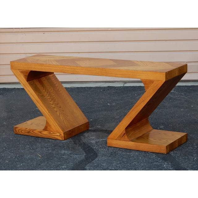This is a rare & seldom ever seen zig zag sofa table in an amazing two tone tiger grain oak. Manufactured by The Lane...