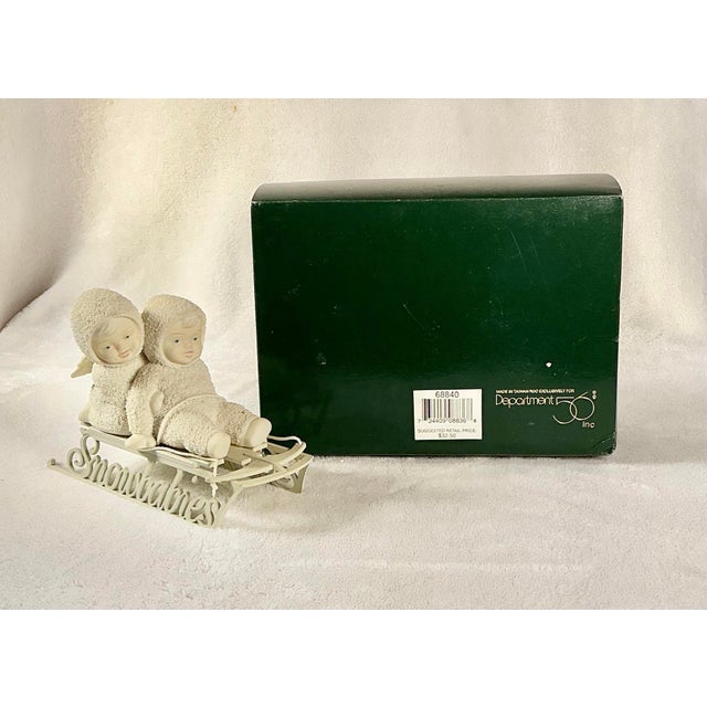 Department 56 Snowbabies "Two Little Babies on the Go!" Figurine 1997-2001 Original Box & Packing For Sale - Image 9 of 12