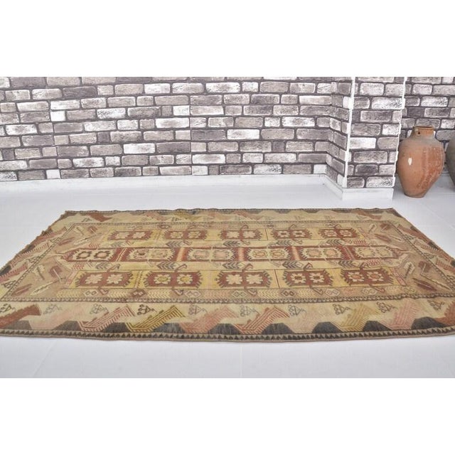 1960s Antique Oushak Handmade Floor Rug For Sale - Image 5 of 10
