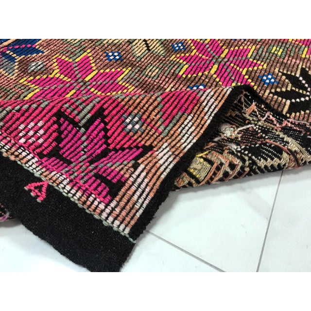 Turkish Home Living Oversize Kilim Rug - 5′8″ × 9′10″ For Sale - Image 4 of 11