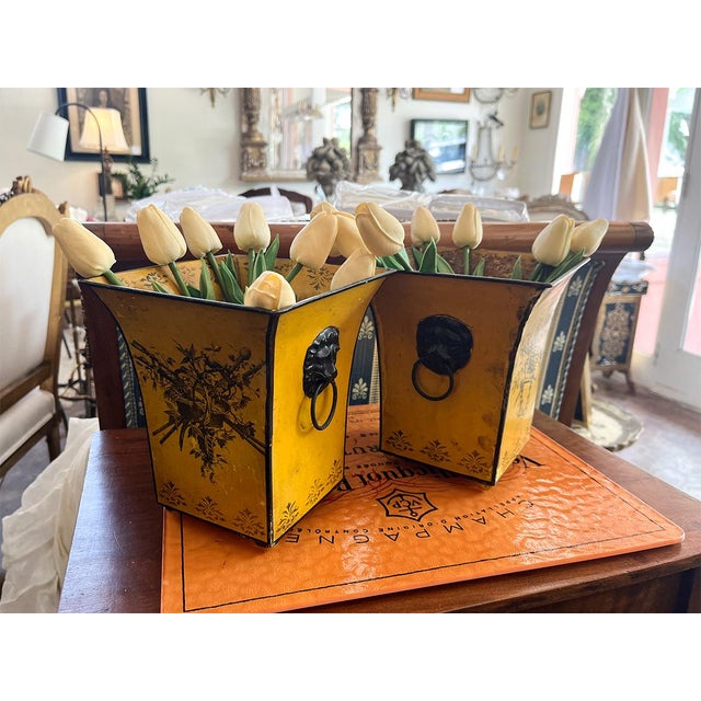 These small toleware planters would be great for indoor floral arrangements. They are a vibrant shade of yellow/amber...