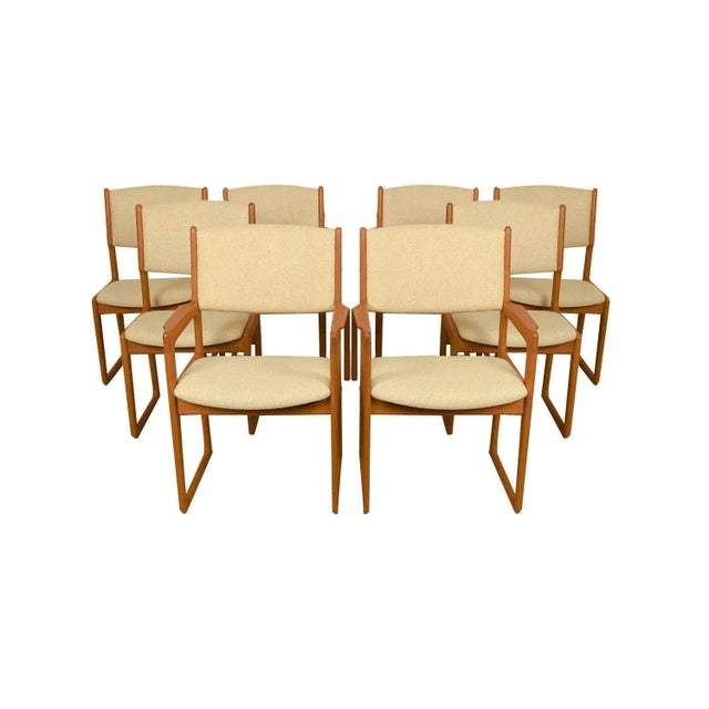 1970s Mid Century Modern Sculpted Teak Chairs Benny Linden - Set of 8 For Sale - Image 4 of 12