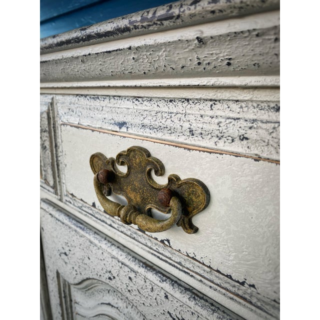 1970’s Keller Furniture Dining Room Credenza Sideboard Cabinet - Newly Refinished For Sale In Atlanta - Image 6 of 12