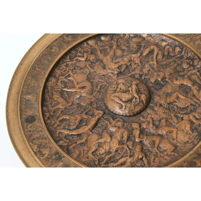 Late 19th Century Antique Tazza Grand Tour Amazonian Battle Scene Bronze For Sale - Image 5 of 11