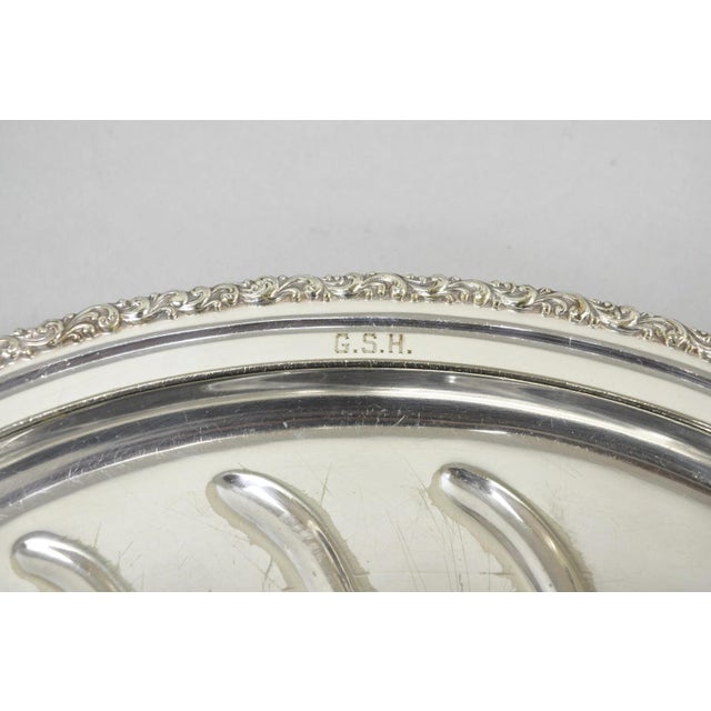 Metal Antique Rogers Bros English Regency Silver Plated Small 12" Meat Cutlery Tray For Sale - Image 7 of 14