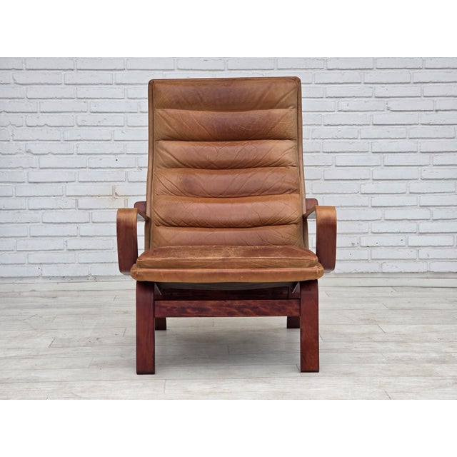 Wood Scandinavian Highback Lounge Chair in Leather and Bentwood, 1970s For Sale - Image 7 of 18