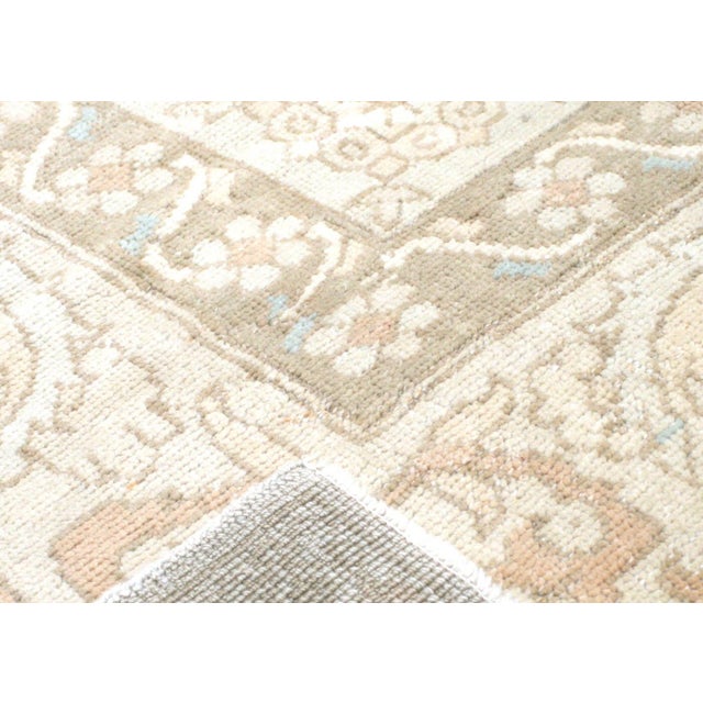 1960s Turkish Oushak Rug For Sale - Image 4 of 6