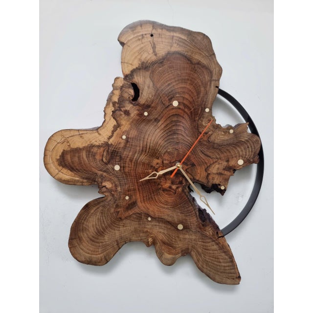 Half Moon – One-of-a-Kind Handcrafted Driftwood Wall Clock Inspired by the quiet beauty of a half moon, Half Moon is a...