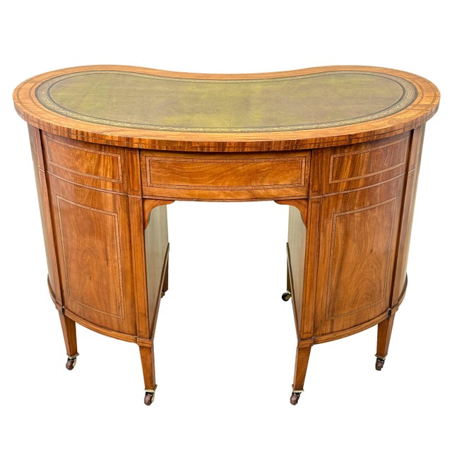 Brown 19th Century Satinwood Kidney-Shaped Desk, 1890 For Sale - Image 8 of 11