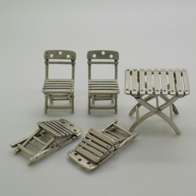 Vintage Italian Handmade Silver 800 Folding Garden Table and Chairs Dollhouse Set, Arezzo, 1970s, Set of 5 For Sale - Image 3 of 14