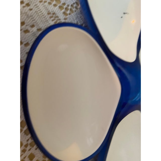 Mid-Century Modern Vintage Space Age Guzzini Interlocking 4-Compartment Divided Snack Set - 2 Pieces For Sale - Image 3 of 9