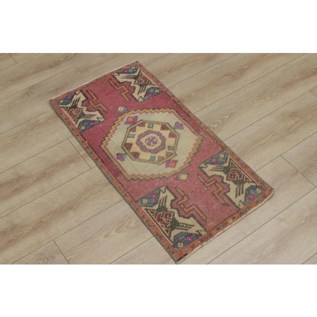 Size: 1.5 x 3.2 ft ( 47 x 98 cm) 18 x 38 inches Color: Organic Natural Dye (Red,Beige,Blue,Green) Material: 100% Hand Spun...