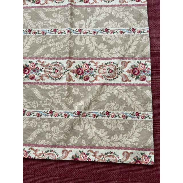 French Country 1990s French Country Style Patterned Tablecloth/Square Topper 52” X 52” For Sale - Image 3 of 5