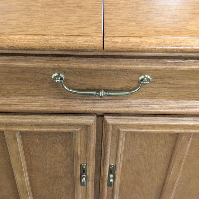 Stanley Furniture Sideboard For Sale - Image 11 of 11