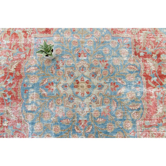 Contemporary 1940s Vintage Medallion Hand-Knotted Rug 8’9” X 11’11” For Sale - Image 3 of 11
