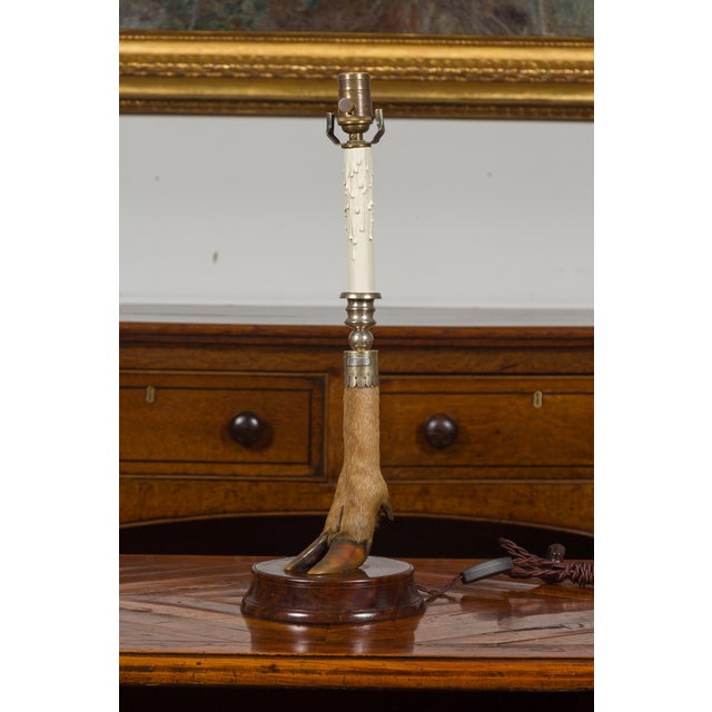 arly 20th Century English Deer Leg Wired Table Lamp Dated 1908, Mounted on a Circular Wooden Base For Sale - Image 4 of 11