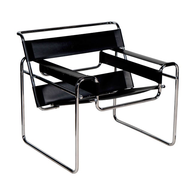 Metal Late 20th Century Pair of Wassily Chairs After Marcel Breuer for Euro Style, Italy – Chrome & Black Leather Bauhaus Modern For Sale - Image 7 of 15