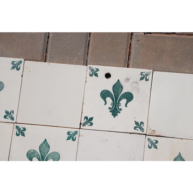 1900s Portuguese Fleur-De-Lis & White Large Antique Tiles Set of Twenty For Sale - Image 4 of 18