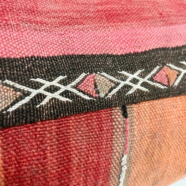 1970s Vintage Moroccan Kilim Floor Cushion Pillow, Geometric Fabric, 1970s For Sale - Image 5 of 10