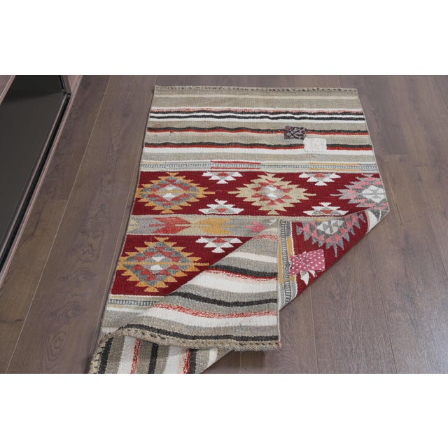 1960s Vintage Handwoven Anatolian Striped Kilim - Small Tribal Accent Rug For Sale In San Francisco - Image 6 of 10