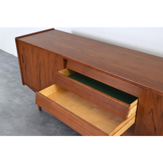 Mid-Century Teak Trio Sideboard by Nils Jonsson for Hugo Troeds, Sweden, 1960s For Sale - Image 18 of 18